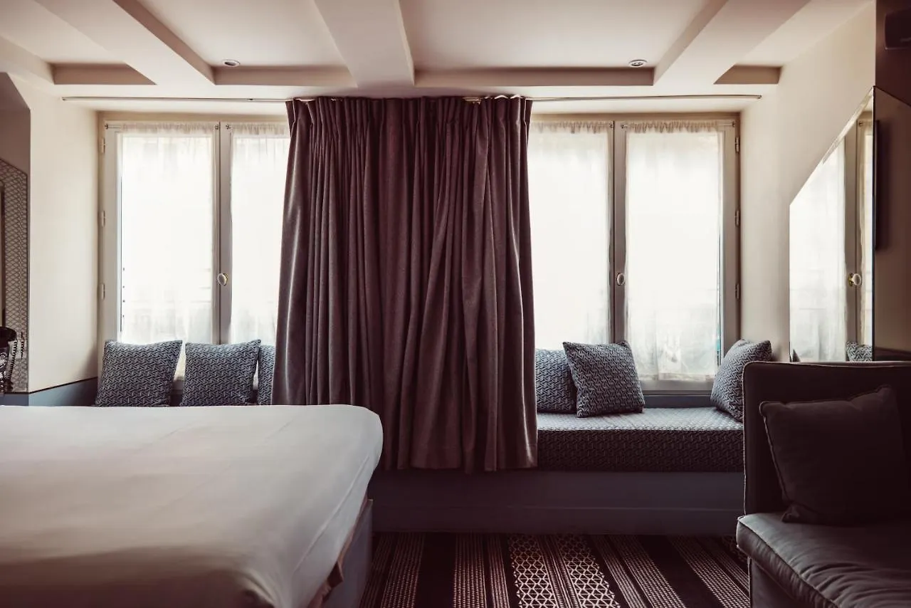 Panache Hotell 4*